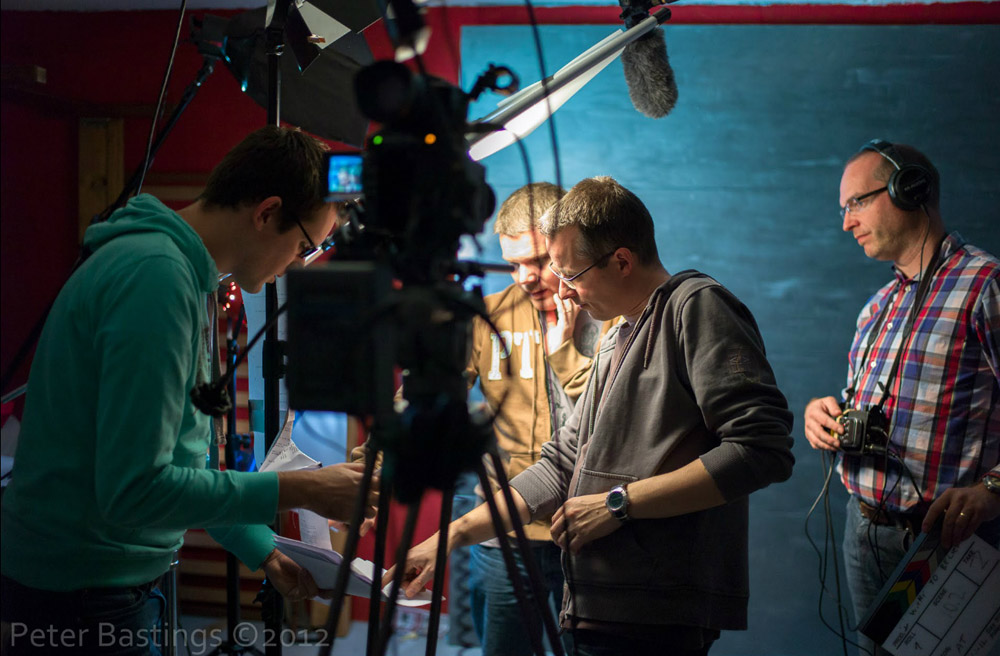 On the set of "I Want To Believe" - 25
