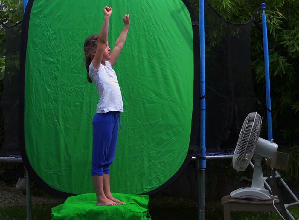 Shooting greenscreen in the backyard