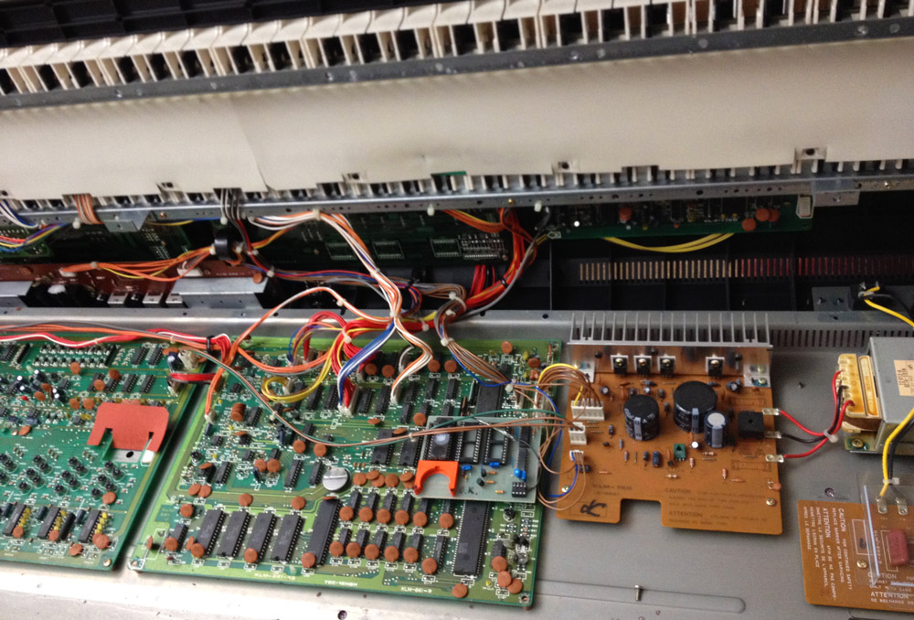 Korg DW-8000 internals